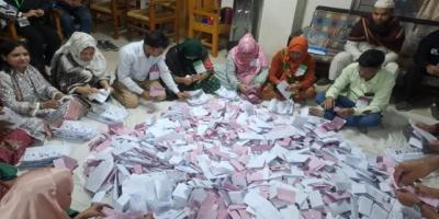 সংঘাতহীন নির্বাচনে ভোটার উপস্থিতি কম কেন?